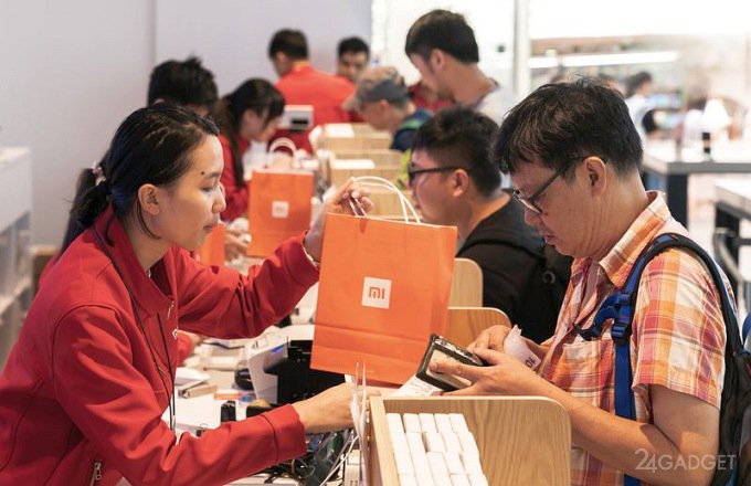Xiaomi и Meitu создадут новые селфифоны (6 фото)