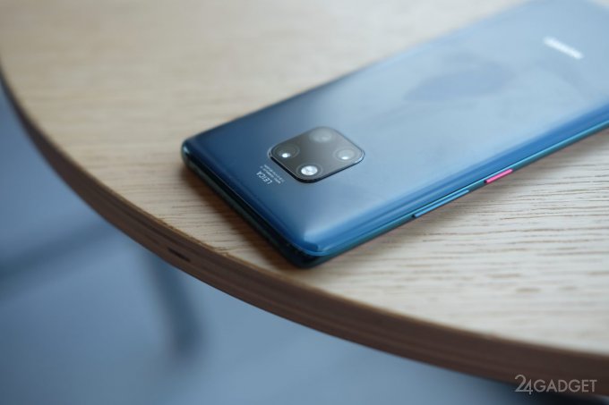 Huawei Mate 20 Pro попал на разборку к iFixit (17 фото)