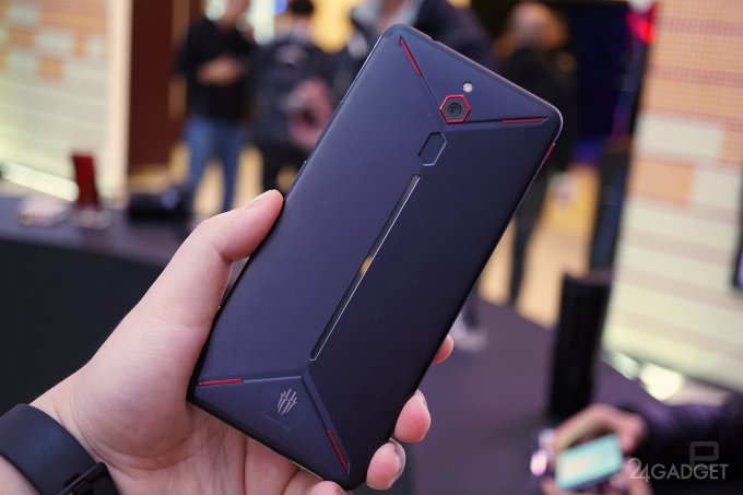 Nubia Red Magic Mars — игровой смартфон с 10 ГБ ОЗУ от $390 (10 фото)