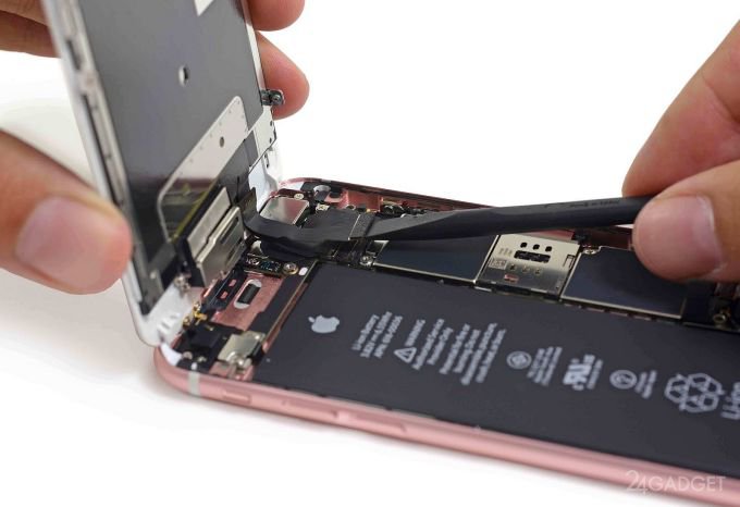 Apple переманила топ-менеджера Samsung для разработки аккумуляторов (3 фото)