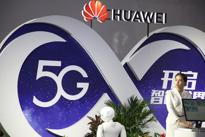 Huawei анонсировал 5G-чипсет и 5G-роутер (3 фото)