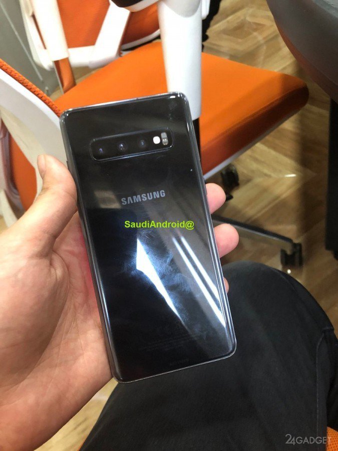 Инсайдер раскрыл новые уникальные черты Samsung Galaxy S10 (9 фото)