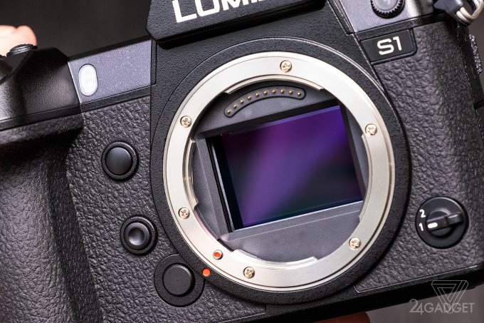 Panasonic выпустила первые полнокадровые беззеркалки Lumix S1R и S1 (9 фото)