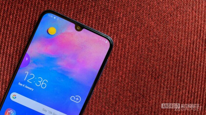 У Samsung Galaxy M30 будет батарея на 5000 мАч, тройная камера и цена 210$