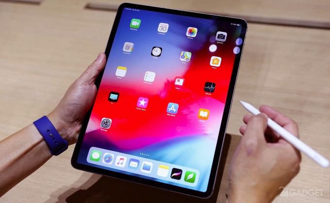 Пользователи iPad Pro жалуются на некорректную работу экранов (3 фото + видео)