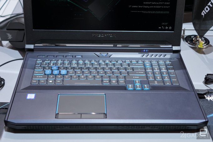 Acer показала ноутбук с выдвижной клавиатурой и другие новинки (18 фото)
