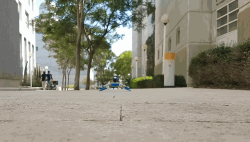 Универсальный дрон умеет ездить по земле (3 фото + видео)