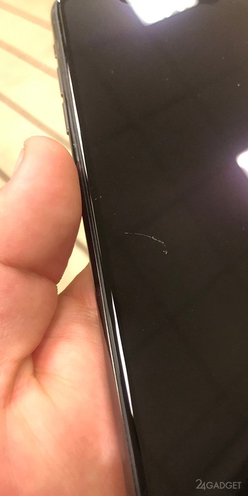 Экраны iPhone 11 не удовлетворяют пользователей качеством покрытия (6 фото)
