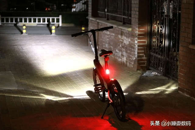 Недорогой электровелосипед Xiaomi Qicycle Electric за 425 долларов (4 фото + видео)