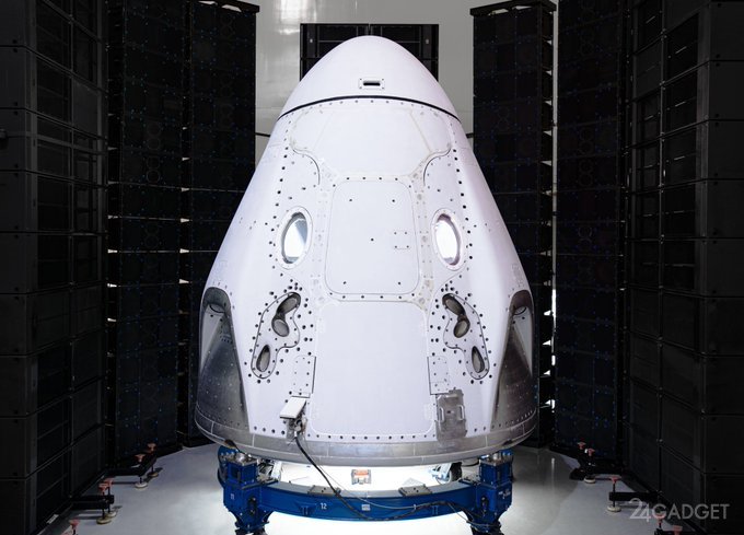 Юбилейное видео первого полета Crew Dragon компании SpaceX в разрешении 4К (2 виедо)