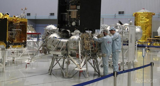Первый запуск российского лунного аппарата состоится в 2021 году