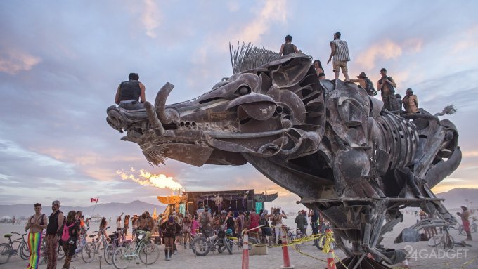 Мероприятия фестиваля The Burning Man перемещаются в виртуальную «Мультивселенную»