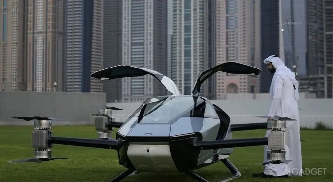 ОАЭ планируют запустить летающее такси в 2026 году (2 фото)