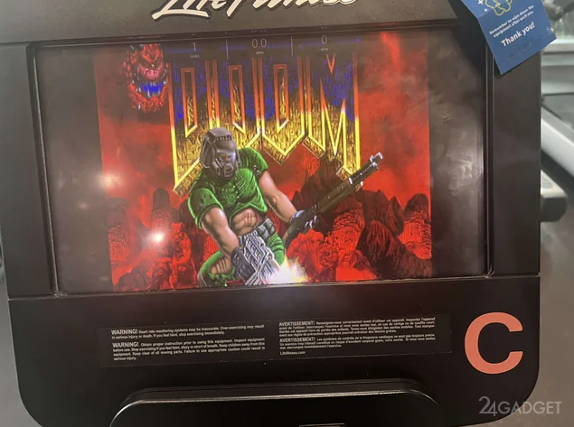 DOOM запустили на тренажёре. Для игры придётся заниматься спортом (2 фото)