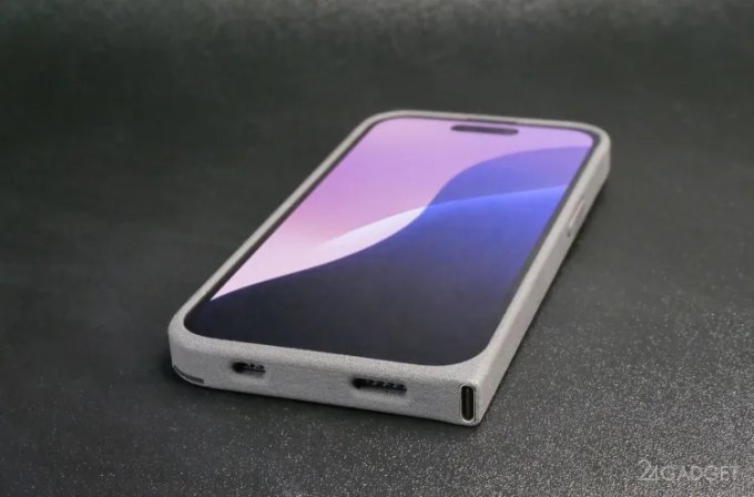 Энтузиаст создал чехол для iPhone, заменяющий Lightning на USB-C (4 фото)