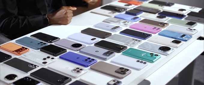 Известный техноблогер MKBHD назвал лучшие смартфоны 2025 года (видео)