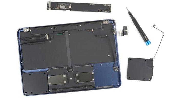 В iFixit назвали MacBook Neo самым ремонтопригодным ноутбуком Apple (видео)