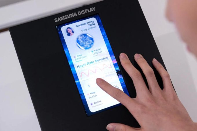 Samsung представила сверхъяркий мобильный экран и дисплей с датчиками здоровья